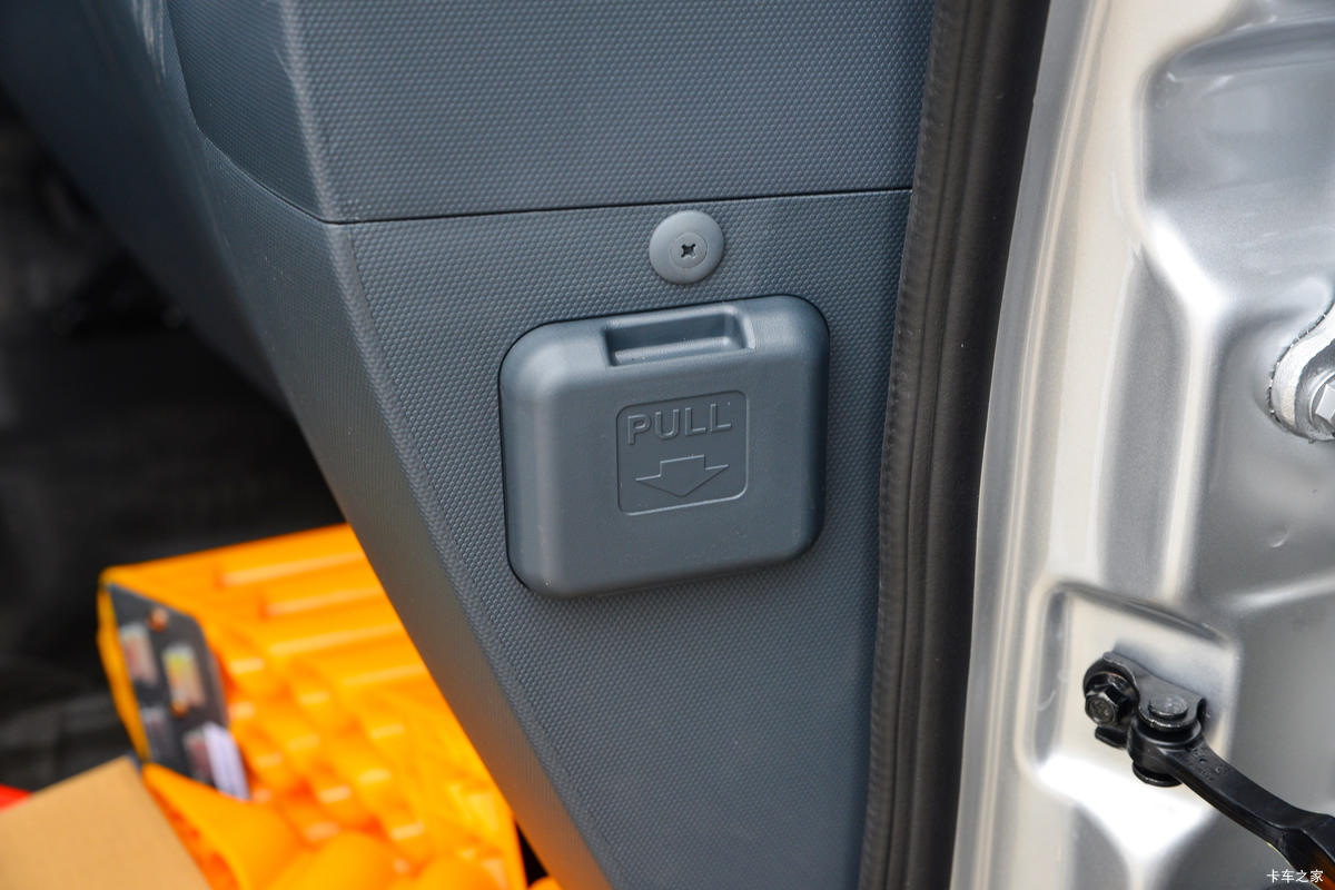 ���� ����CTV 140���� 4.14�׵�����ʽ�Ῠ(����)��ʻ��                                               