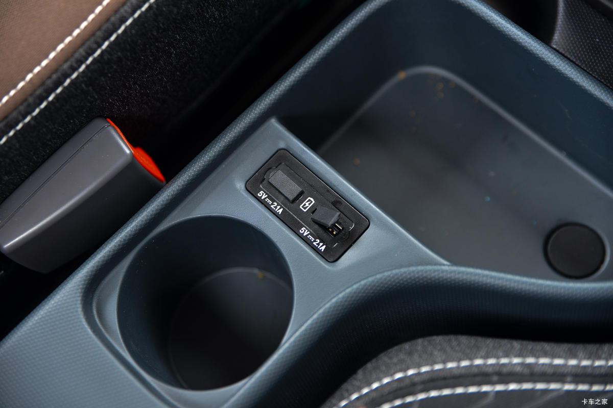 ���� ����CTV 140���� 4.14�׵�����ʽ�Ῠ(����)��ʻ��                                               