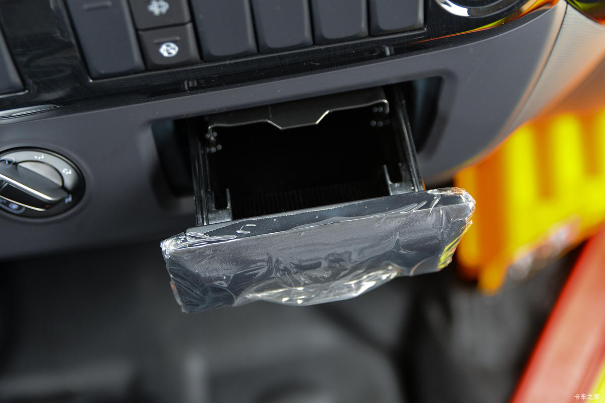 ���� ����CTV 140���� 4.14�׵�����ʽ�Ῠ(����)��ʻ��                                               