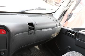 �й�����HOWO ���� 140���� 4.15��AMT�Զ������������ῨͼƬ