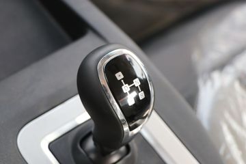 �й�����HOWO ���� 140���� 4.15��AMT�Զ������������ῨͼƬ