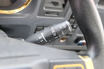 �й�����HOWO ���� 140���� 4.15��AMT�Զ������������ῨͼƬ