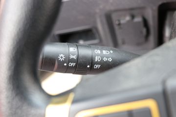 �й�����HOWO ���� 140���� 4.15��AMT�Զ������������ῨͼƬ