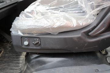 �й�����HOWO ���� 140���� 4.15��AMT�Զ������������ῨͼƬ