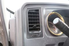 中国重汽HOWO 悍将 140马力 4.15米AMT自动档单排栏板轻卡(ZZ1047C3215F145)