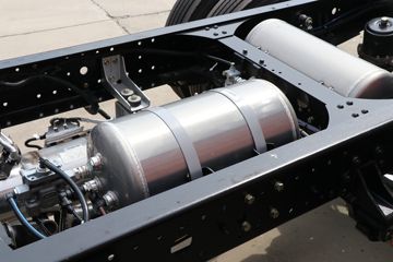 �й�����HOWO ���� 140���� 4.15��AMT�Զ������������ῨͼƬ