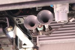 中国重汽HOWO 悍将 140马力 4.15米AMT自动档单排栏板轻卡(ZZ1047C3215F145)