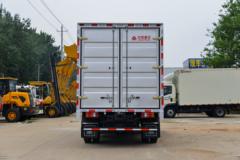 中国重汽HOWO 悍将 151马力 4.15米单排厢式轻卡(ZZ5047XXYG3215F144B)