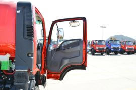 创客&nbsp;载货车驾驶室                                               图片