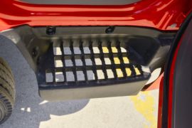 创客&nbsp;载货车驾驶室                                               图片