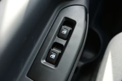 三环十通 创客 170马力 4.15米单排栏板轻卡(STQ1041L02Y1N6)