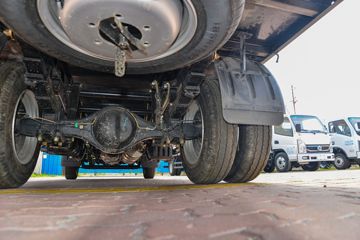 ����;�� T5  95���� 4.05�׵�������С��(EQ1043S16DC)ͼƬ