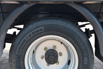 ����;�� T5  95���� 4.05�׵�������С��(EQ1043S16DC)ͼƬ