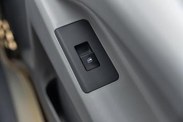 йHOWO M 145 3.85ŰῨ(6)(ZZ1047G3215F144B)ͼƬ