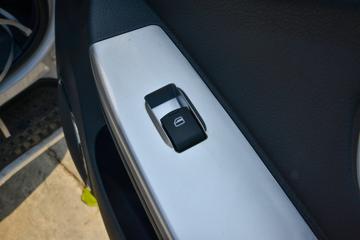 ����;�� T5 ��ȿ� ��׼�� 1.6L 105���� CNG 3.03��˫������С��(����)ͼƬ