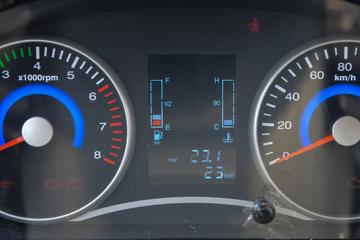 ����;�� T5 ��ȿ� ��׼�� 1.6L 105���� CNG 3.03��˫������С��(����)ͼƬ