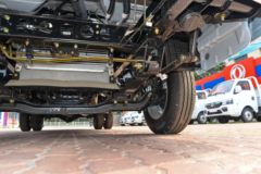 东风途逸 T6 127马力 4.005米单排栏板小卡