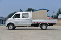 SRM鑫源 金卡S1 1.4L 102马力 2.55米双排栏板微卡