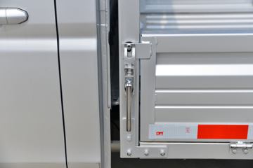 SRM��Դ ��S1 1.4L 102���� 2.55��˫������΢��ͼƬ