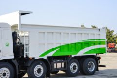大运 F7重卡 标载型 270马力 8X2R 6.2米自卸车(国六)(DYQ3313D6EB)