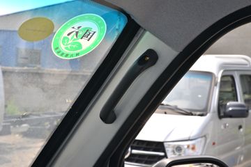 ����;�� T3(ԭС����W) 1.6L 123���� ���� 2.5��˫������С��(EQ1034D60Q4D)ͼƬ