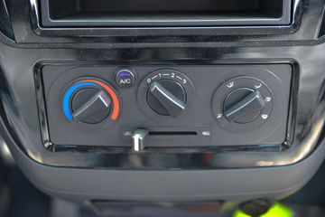 ����;�� T3(ԭС����W) 1.6L 123���� ���� 2.5��˫������С��(EQ1034D60Q4D)ͼƬ