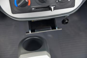 ���� С����W08 1.3L 91���� ���� 2.21��˫������С��(��̥)(EQ1036D60Q4A)ͼƬ