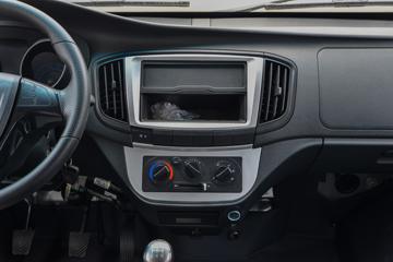 ���� С����W08 1.3L 91���� ���� 2.21��˫������С��(��̥)(EQ1036D60Q4A)ͼƬ