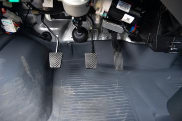 ���� С����W08 1.3L 91���� ���� 2.21��˫������С��(��̥)(EQ1036D60Q4A)ͼƬ