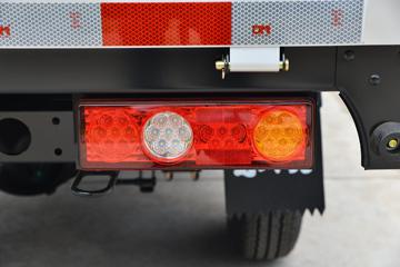 ���� С����W08 1.3L 91���� ���� 2.21��˫������С��(��̥)ͼƬ