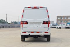 金杯 金海狮M 2024款 工程狮 120马力 1.6L汽油 2座封闭货车(额载700kg)