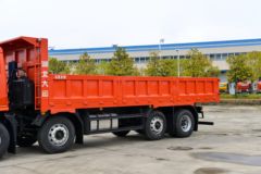 大运 F7重卡 标载型 270马力 8X2R 7.2米自卸车(国六)(DYQ3313D6EB)