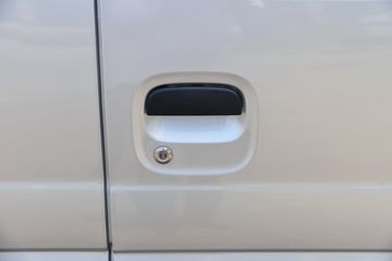 ����;�� T3 1.3L 91���� 2.7��˫������С��(EQ1036D60Q4A)ͼƬ