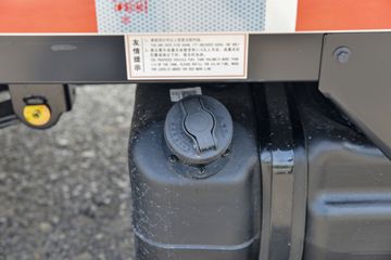 ����;�� T3 1.3L 91���� 2.7��˫������С��(EQ1036D60Q4A)ͼƬ