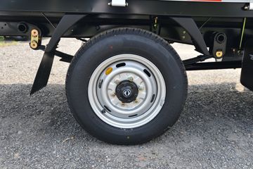 ����;�� T3 1.3L 91���� 2.7��˫������С��(EQ1036D60Q4A)ͼƬ