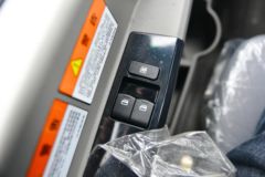 大运 运途 重载型 200马力 4X2 4米自卸车(DYQ3181D6AB)