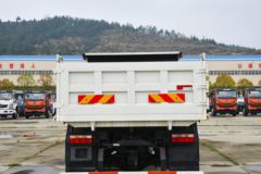 大运 运途 重载型 200马力 4X2 4米自卸车(DYQ3181D6AB)