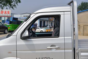 SRM��Դ ��S1 1.4L 102���� 2.7�׵�������΢��(��̥)ͼƬ