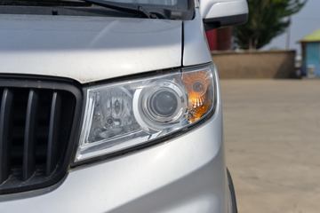 SRM��Դ ��S1 1.4L 102���� 2.7�׵�������΢��(��̥)ͼƬ