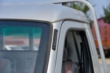 SRM��Դ ��S1 1.4L 102���� 2.7�׵�������΢��(��̥)ͼƬ