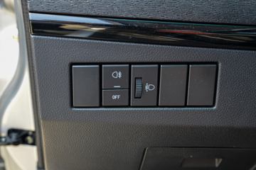 SRM��Դ ��S1 1.4L 102���� 2.7�׵�������΢��(��̥)ͼƬ