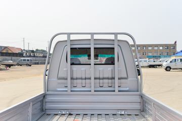 SRM��Դ ��S1 1.4L 102���� 2.7�׵�������΢��(��̥)ͼƬ