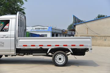 SRM��Դ ��S1 1.4L 102���� 2.7�׵�������΢��(��̥)ͼƬ