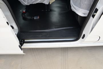 SRM��Դ ��ʨ 2024�� ����ʨ 112���� 1.5L 7/9���ͳ�ͼƬ