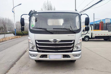 福田 时代领航M6 2.5L柴油 160马力 万里扬6档 3.8米排半仓栅式轻卡