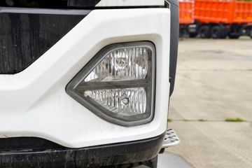 ���� ��¡ ������ 180���� 4X2 3.8����ж��(��ʿ��10��)(DYQ3181D6AB)ͼƬ