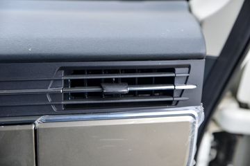 ���� ��¡ ������ 180���� 4X2 3.8����ж��(��ʿ��10��)(DYQ3181D6AB)ͼƬ