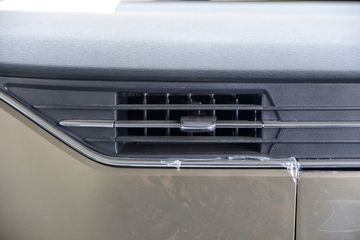 ���� ��¡ ������ 180���� 4X2 3.8����ж��(��ʿ��10��)(DYQ3181D6AB)ͼƬ