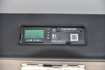 ���� ��¡ ������ 180���� 4X2 3.8����ж��(��ʿ��10��)(DYQ3181D6AB)ͼƬ