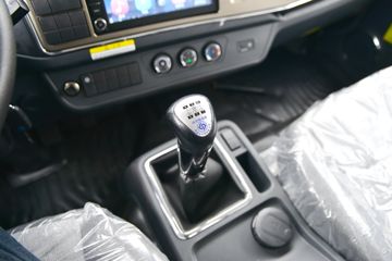 ���� ��¡ ������ 180���� 4X2 3.8����ж��(��ʿ��10��)(DYQ3181D6AB)ͼƬ